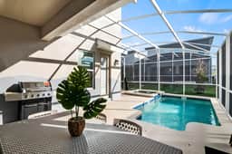 5BR home w/ pool, hot tub & lazy river access