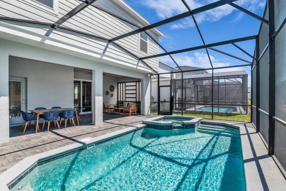 7BR Home | Themed Rooms + Game Room | Pool & Spa